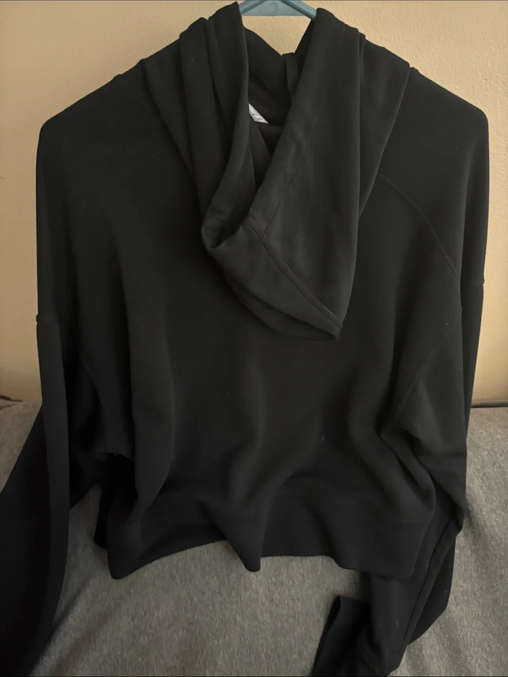 90 Degree By Reflex Black Women's Hooded Cutout Sweatshirt - Picture 2 of 3